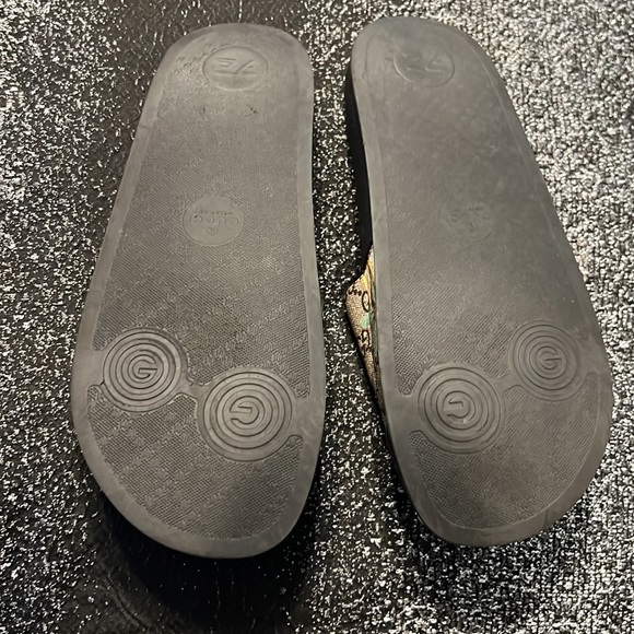 Gucci slides